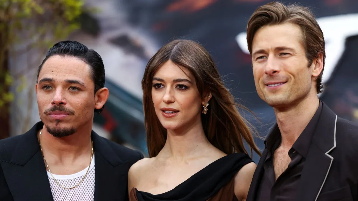 Tunde Adebimpe Twisters