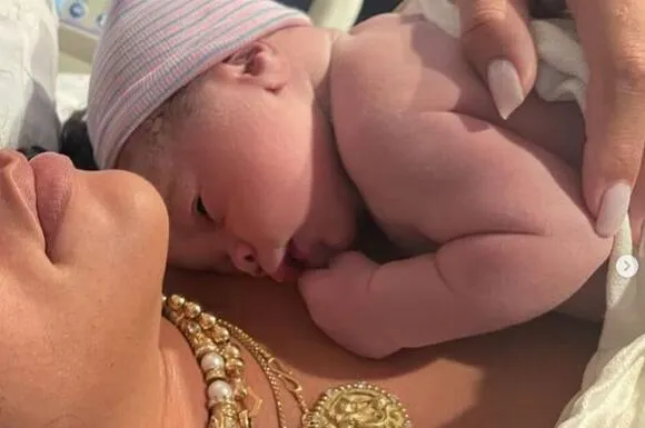 Rihanna shares 'raw' yet 'glamorous' never before seen pictures from sons'  births - NewsBreak