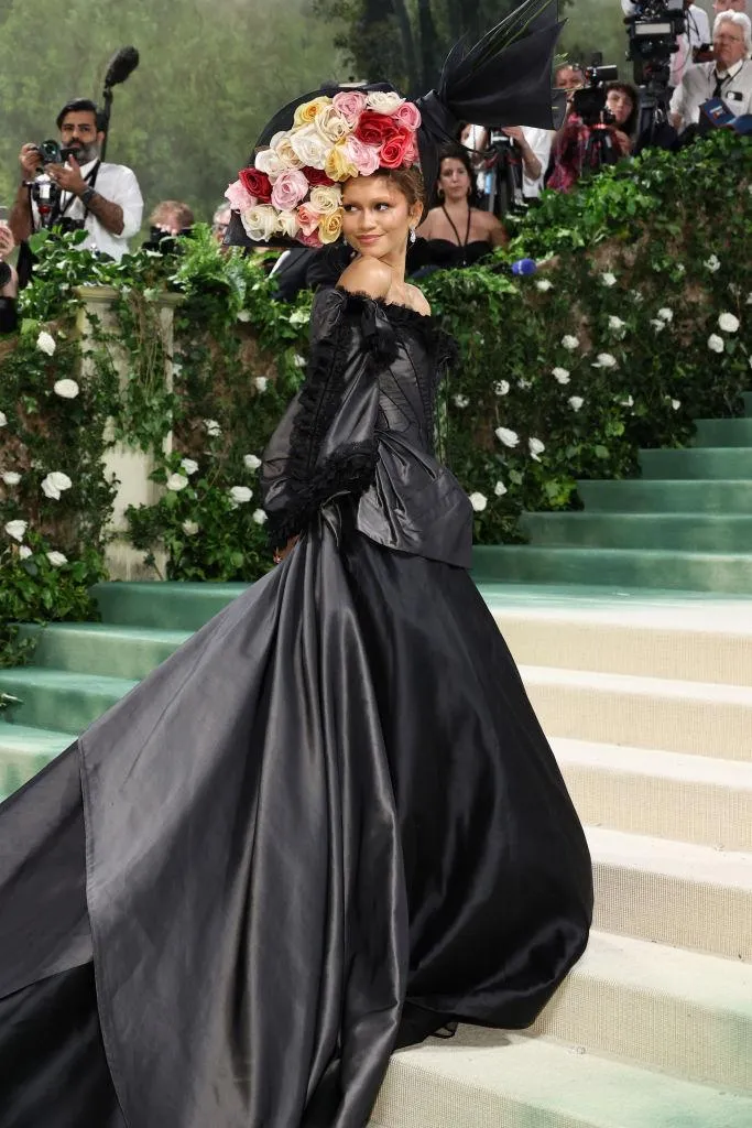 NEW YORK, NEW YORK - MAY 06: Zendaya attends The 2024 Met Gala Celebrating 