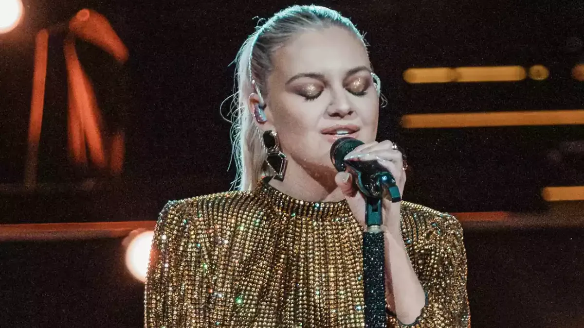 Kelsea Ballerini 2024 CMT Award