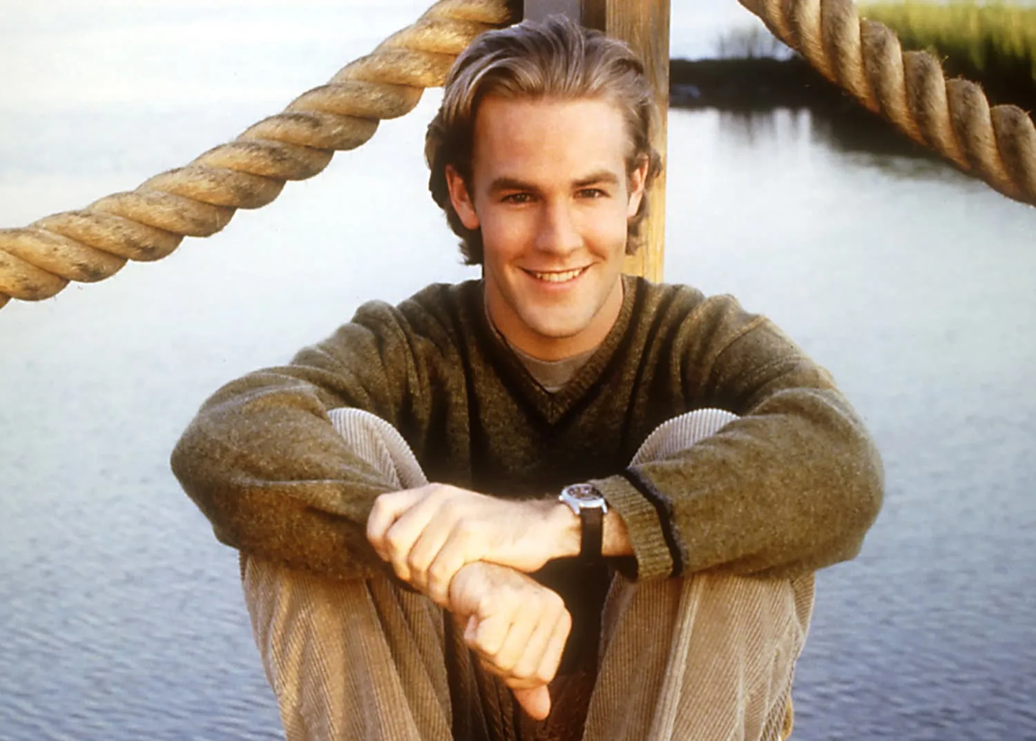 James Van Der Beek, 'Dawson's Creek' star, dies at 48 after cancer battle