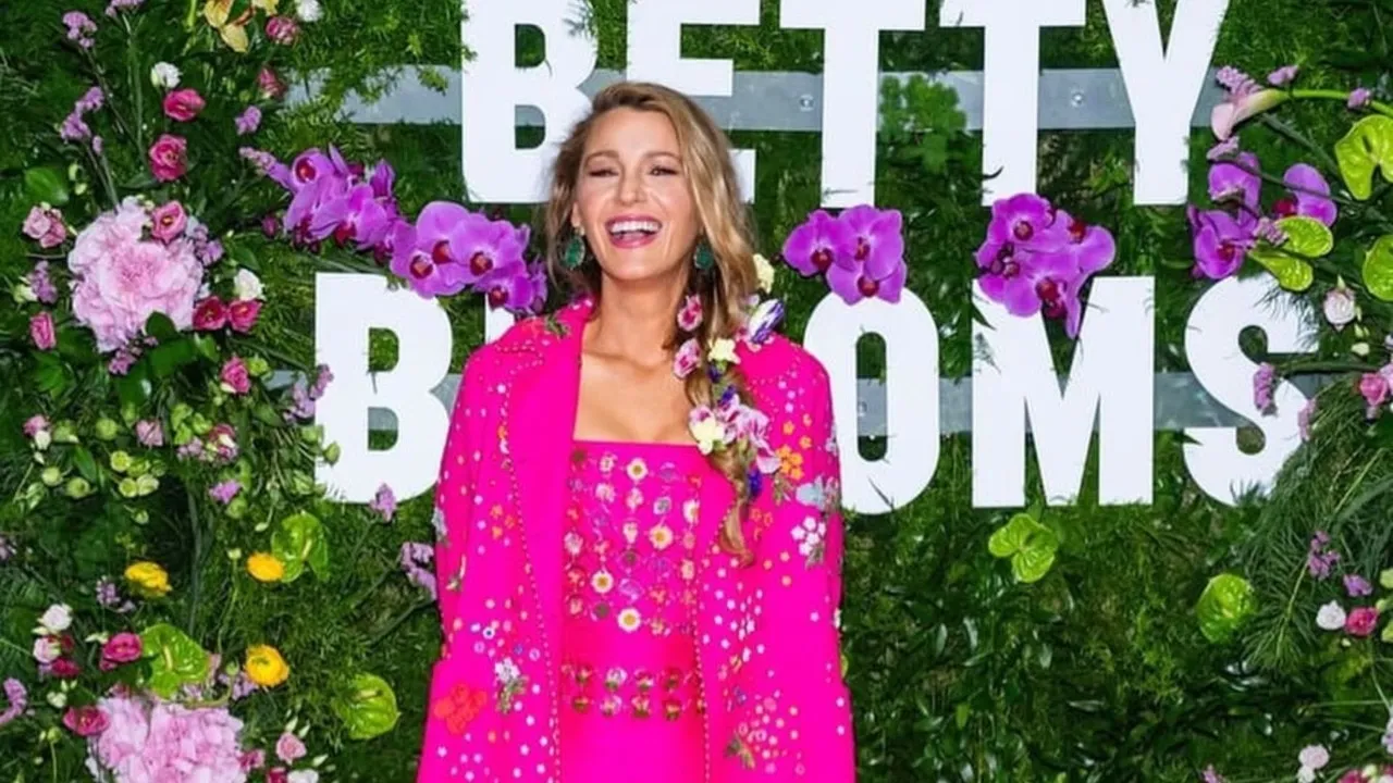 Blake Lively's It Ends With Us payday was $1.75 million: Report - India  Today