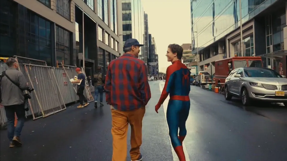 🕷️🎬 Tom Holland y el director Destin Daniel Cretton en el set de 'SPIDER- MAN: BRAND NEW DAY' 📸🔥 #SpiderMan #BrandNewDay #Marvel #Cine #TomHolland