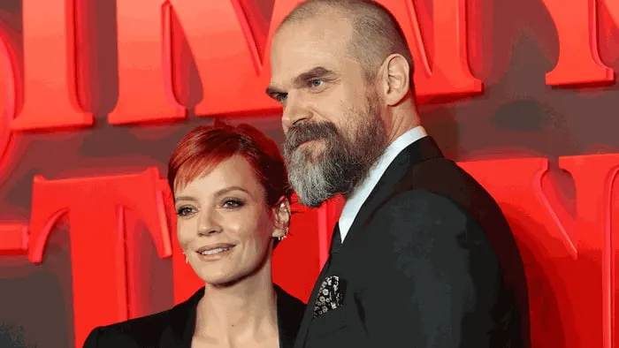 David Harbour Allegedly Faces Harassment & Bullying Claims From Millie  Bobby Brown - 9GAG