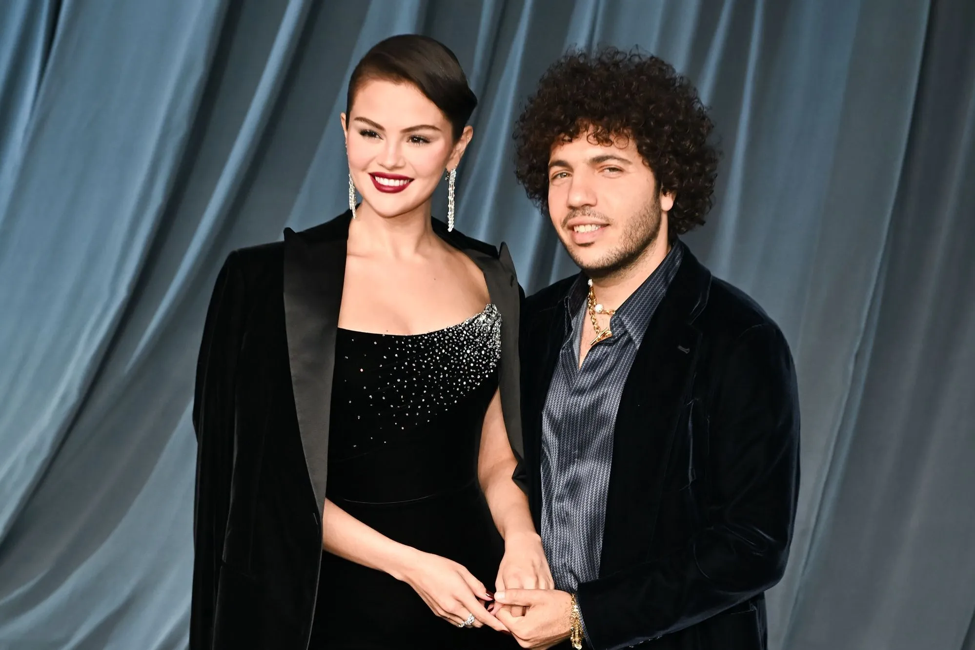 Selena Gomez and Benny Blanco Make Their Newlywed Red Carpet Debut at the 2025  Academy Gala | Vogue