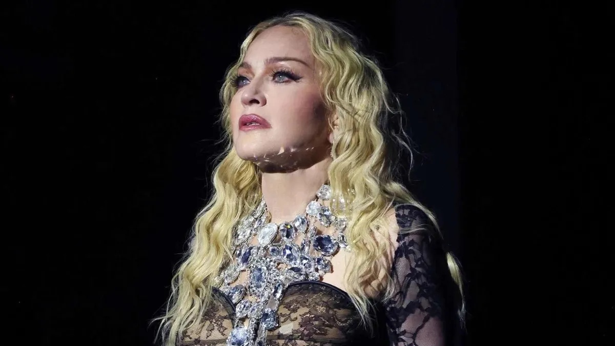 Madonna Wheelchair Fan