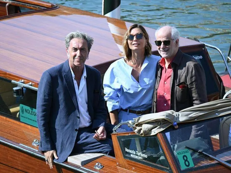 Venezia 2025, applausi per 'La Grazia': temi e trama del film di Paolo  Sorrentino