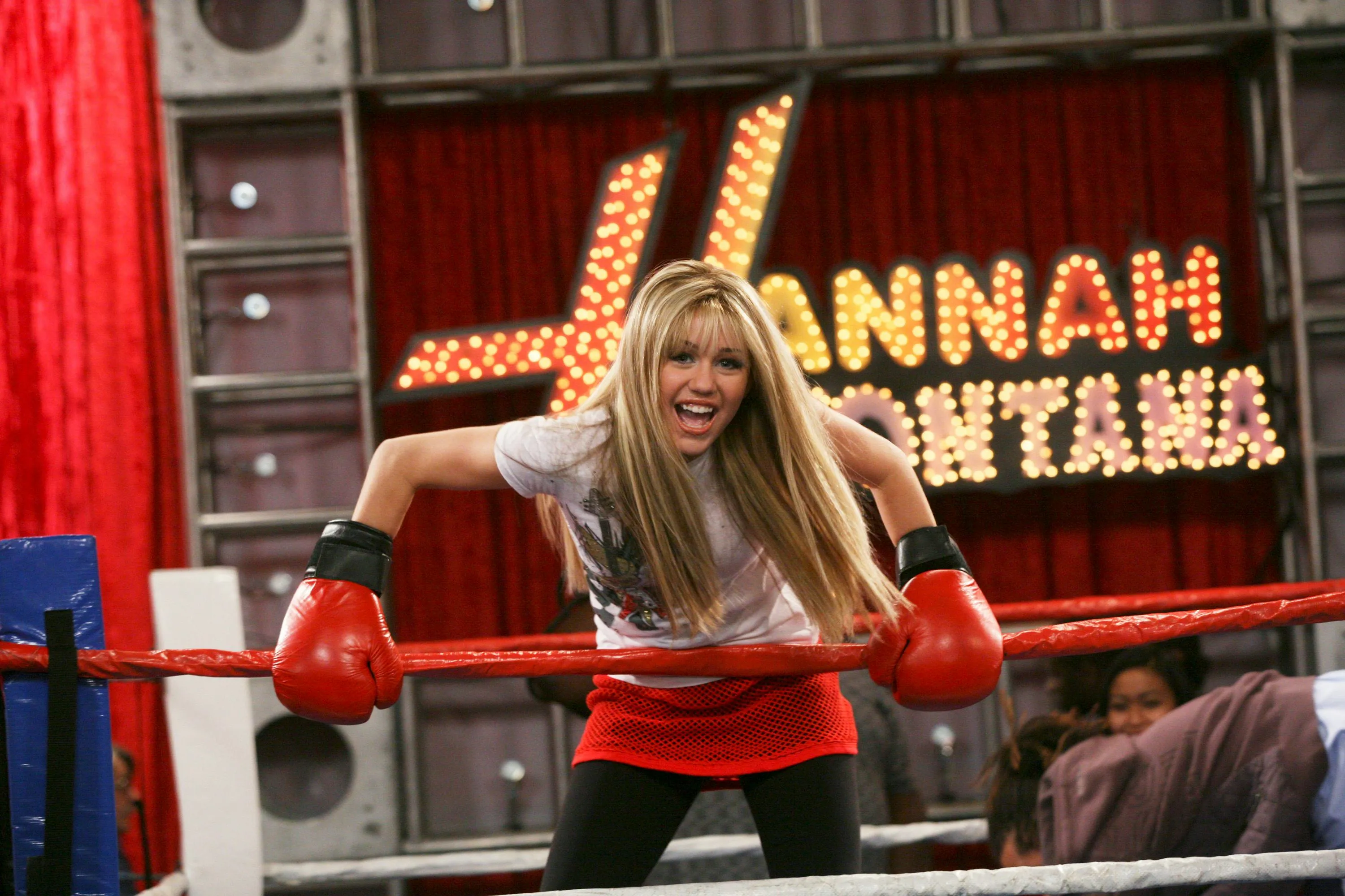 Miley Cyrus Announces 'Hannah Montana' 20th Anniversary Special