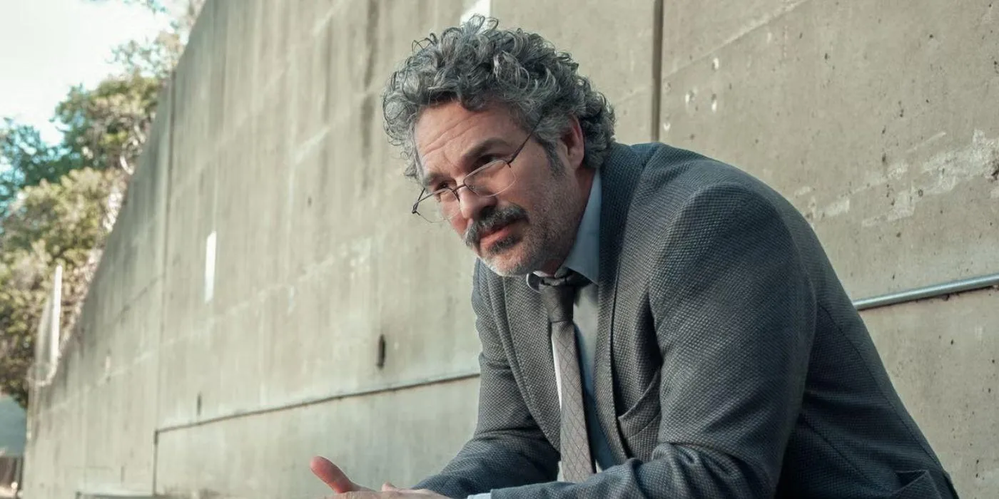 Mark Ruffalo Searches for Chris Hemsworth's Relentless Thief in the First  Action-Packed 'Crime 101' Trailer