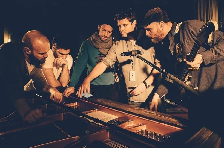 publive-image