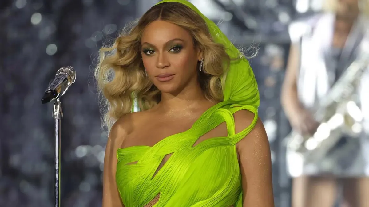 Beyoncé Mea Cupla Premiere