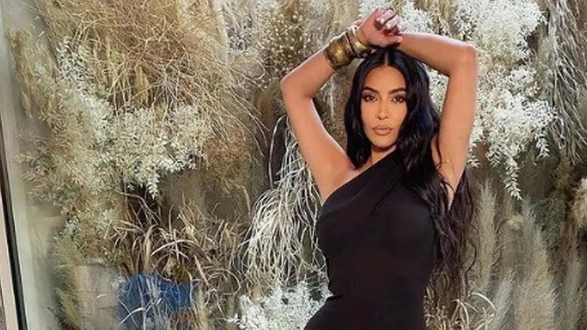 Kim Kardashian Balenciaga