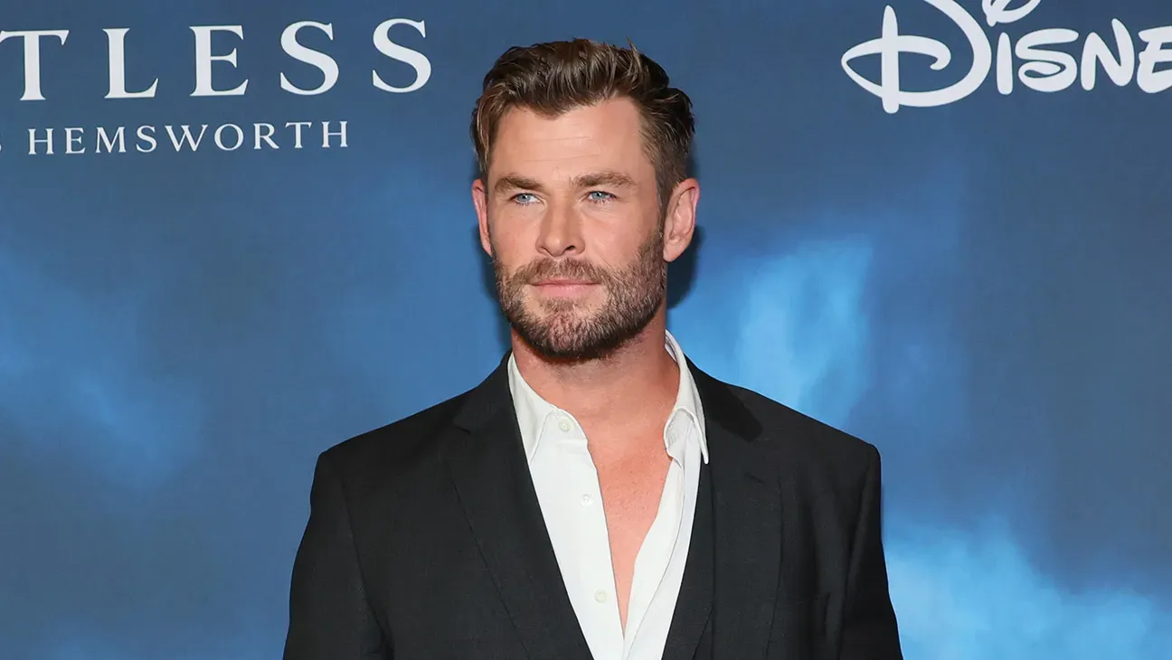 Chris Hemsworth Memoir
