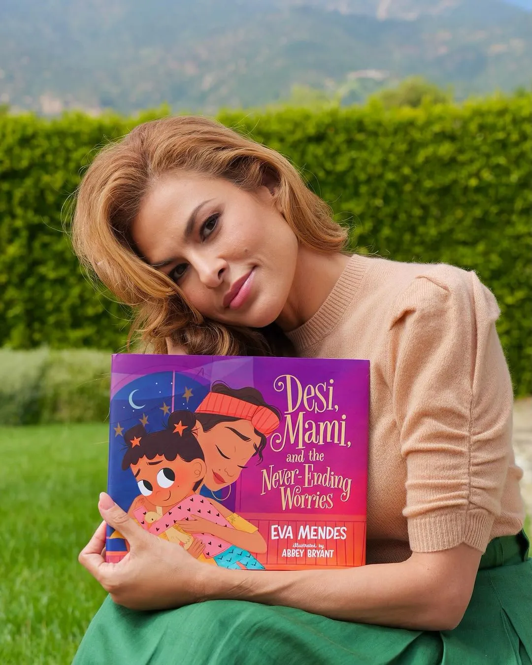 Eva Mendes Book
