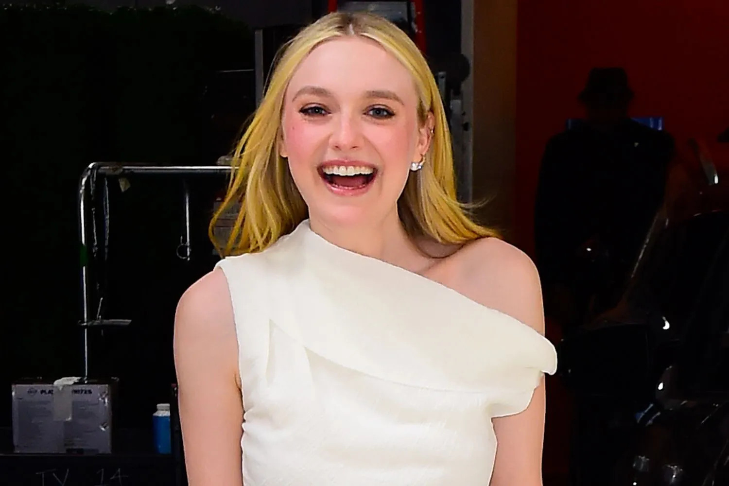 Dakota Fanning Travel Essentials