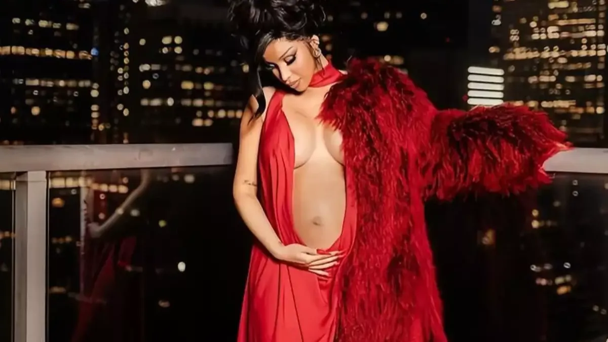 Cardi B Freak Accident