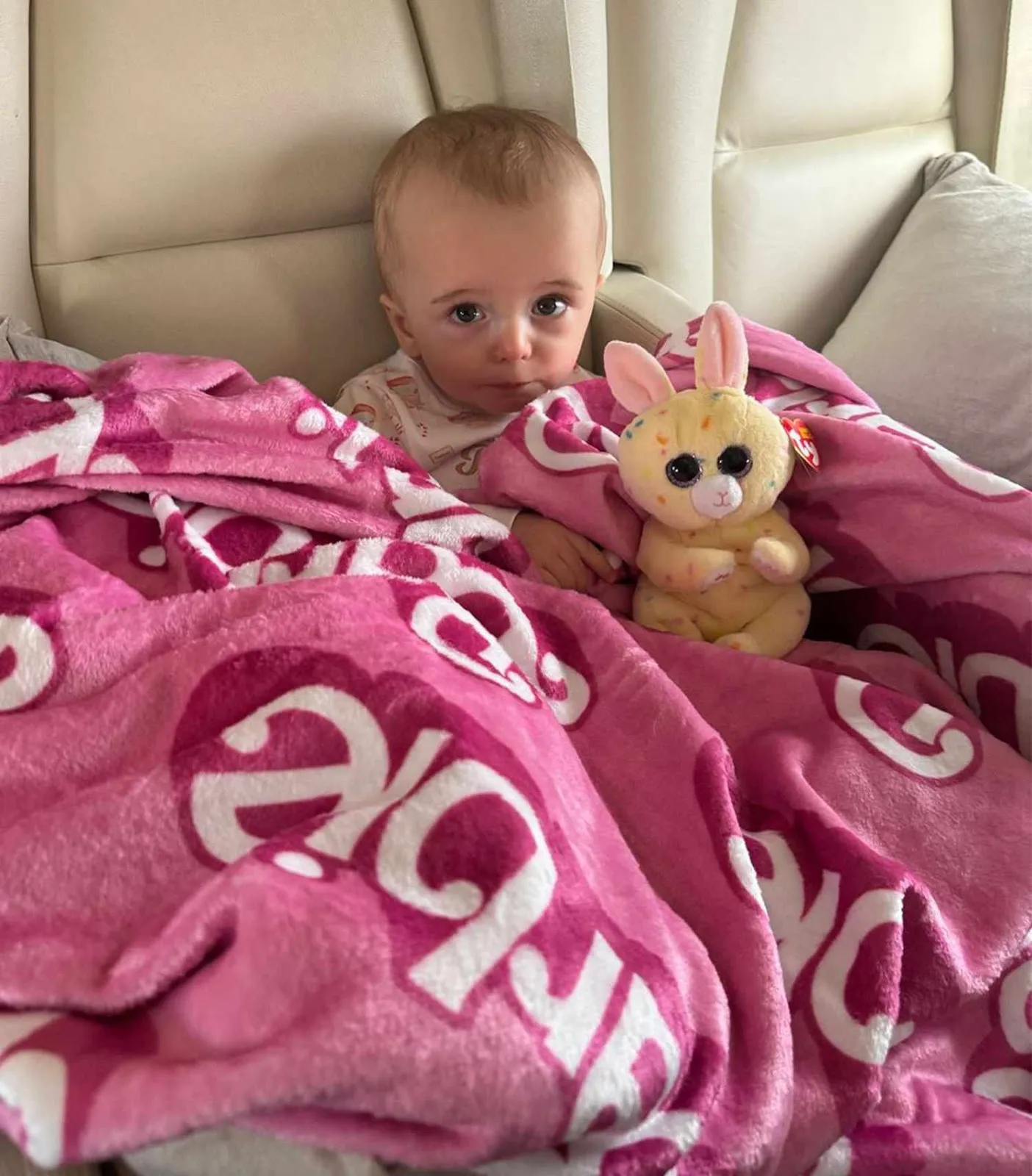 Paris Hilton Son Phoenix