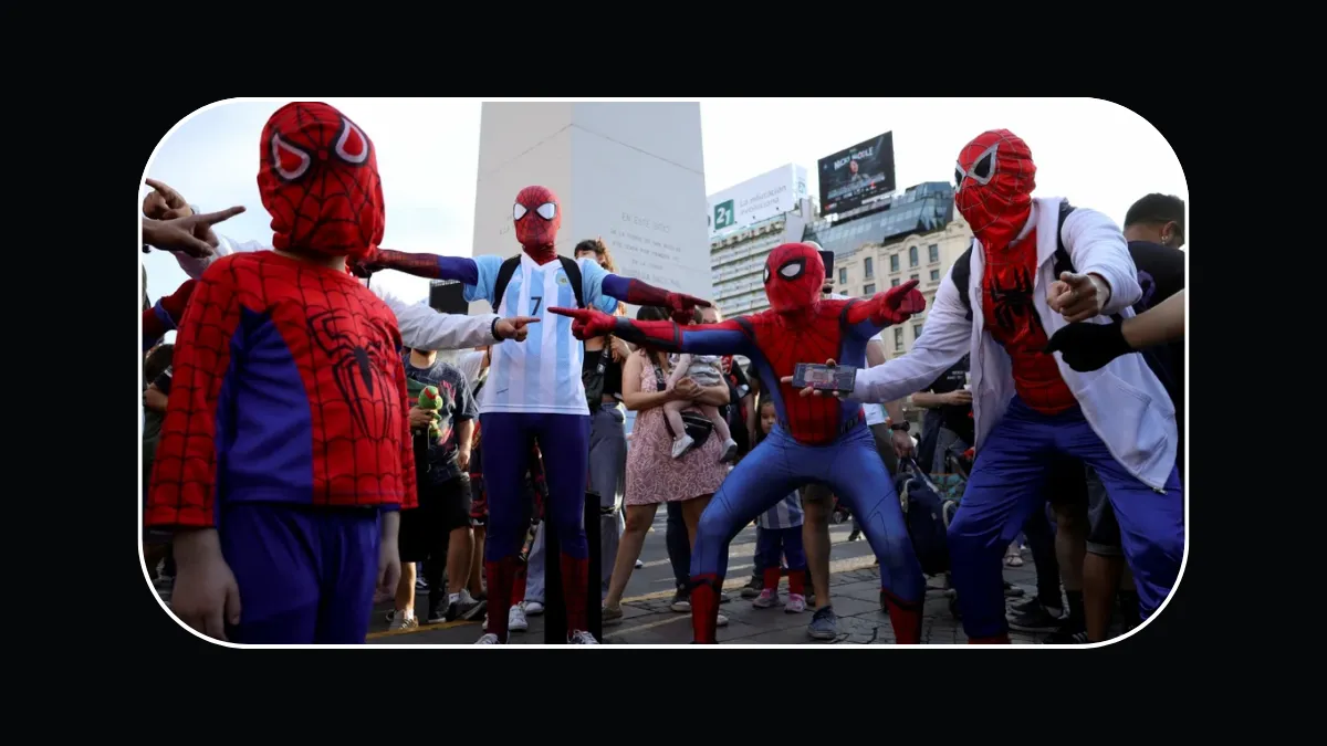 Spiderman fans