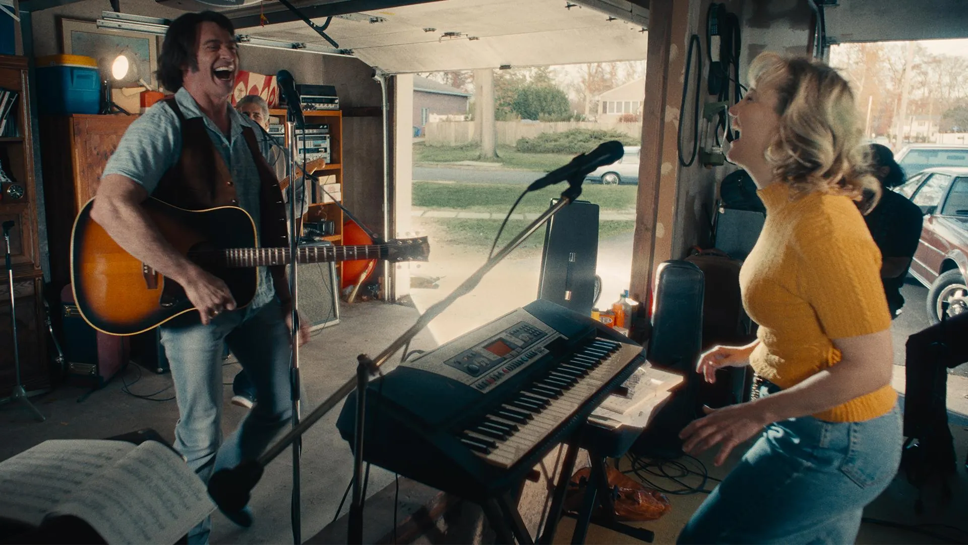 Song Sung Blue' World Premiere To Close AFI Fest; Hugh Jackman-Kate Hudson  Pic