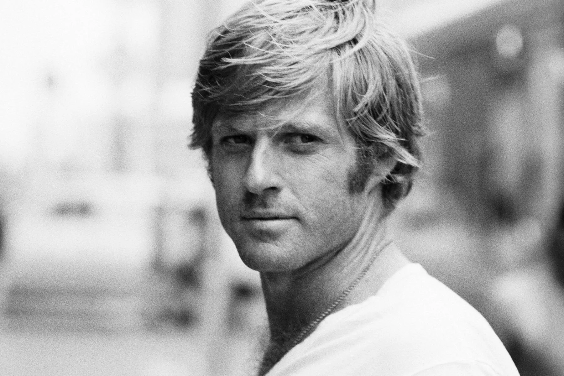 Robert Redford, Oscar-Winning Actor and Director, Dead at 89