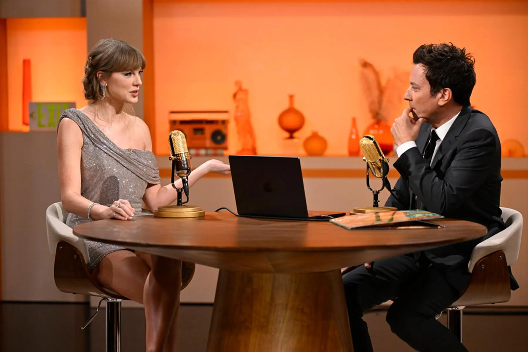 Taylor Swift Talks Super Bowl Halftime Rumors 'Tonight Show': Watch