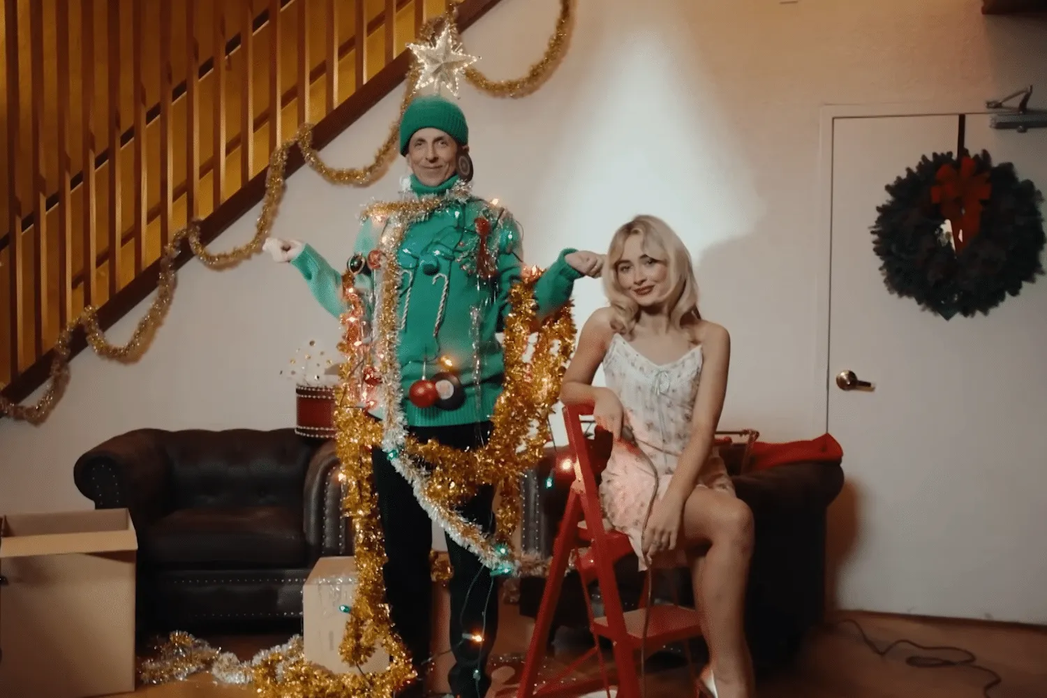 Sabrina Carpenter and Seth Meyers Get Merry On a Holiday 'Day Drinking'