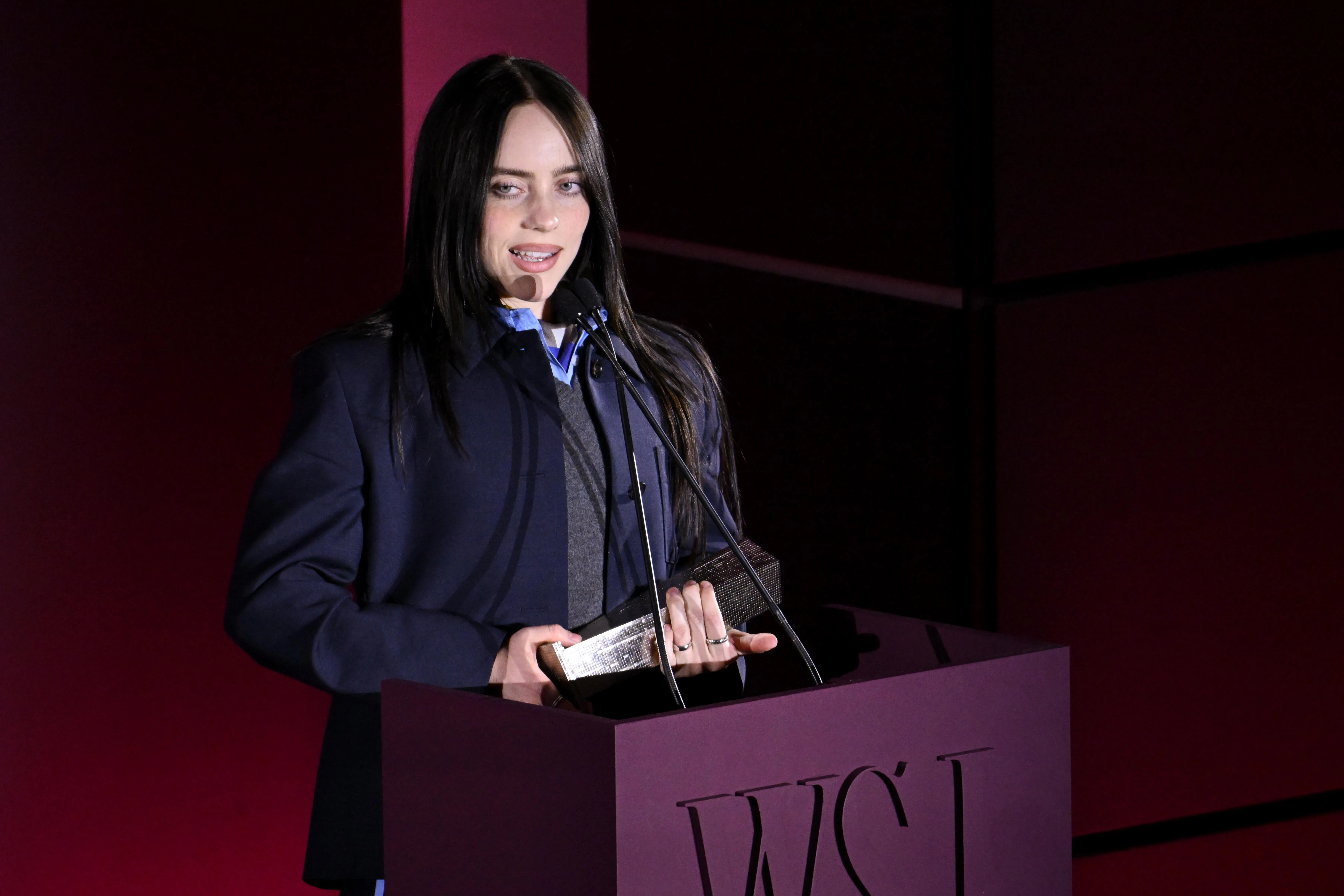 Billie Eilish blasts 'pathetic' Elon Musk after calling out billionaire  Mark Zuckerberg