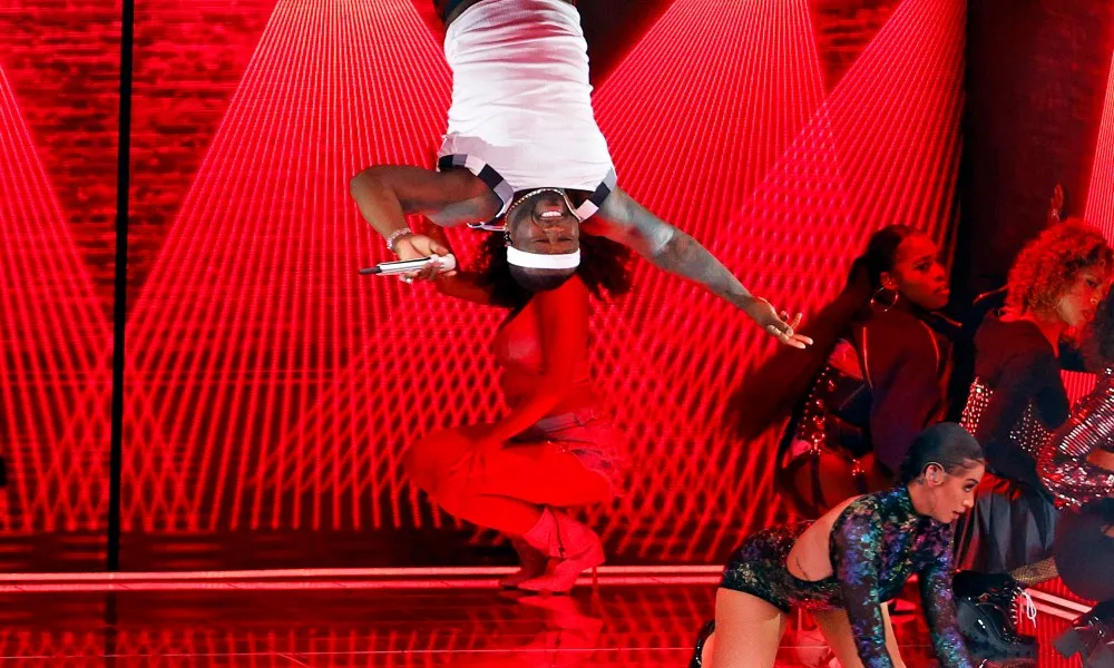 Super Bowl 2022 halftime show memes: 50 Cent upside down and more