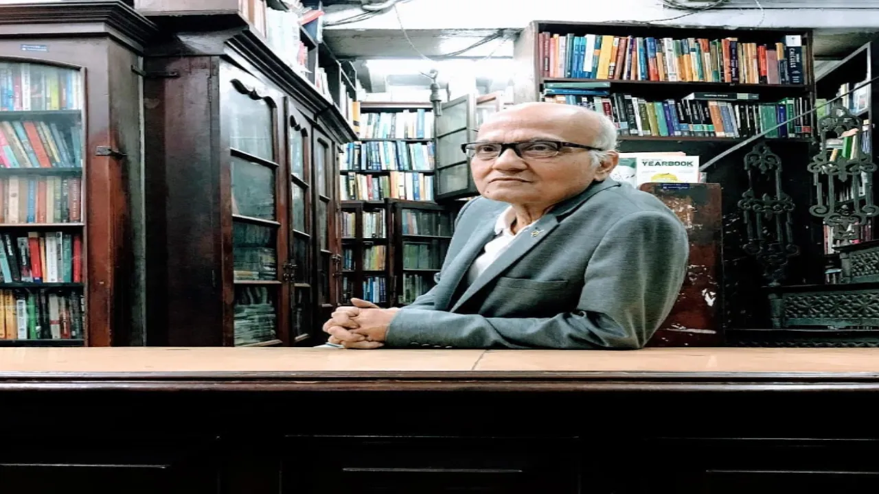 Top Bookstore in Kolkata for competitive exams