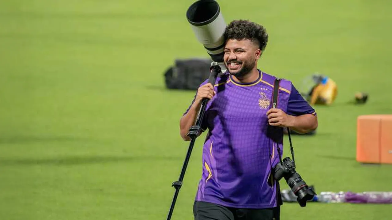 KKR team photographer 