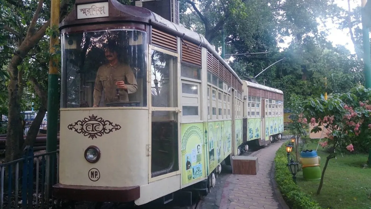 best places to visit in kolkata with friends, Vintage Cafe in Kolkata