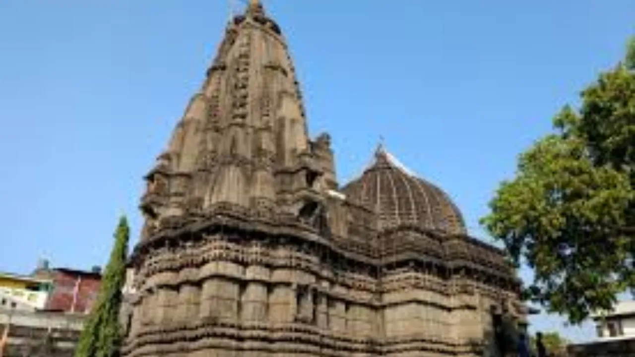 11  nashik