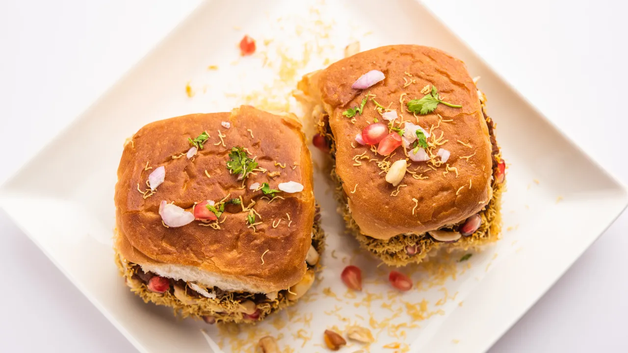 nashik local food trail dabeli