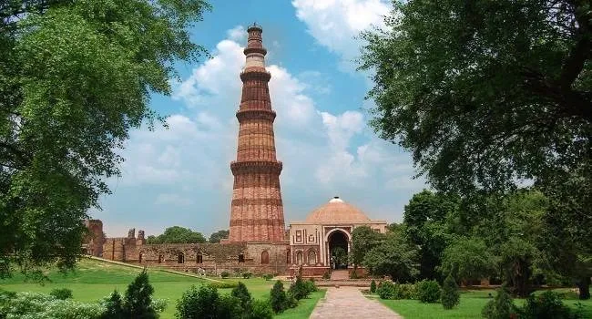 qutub minar