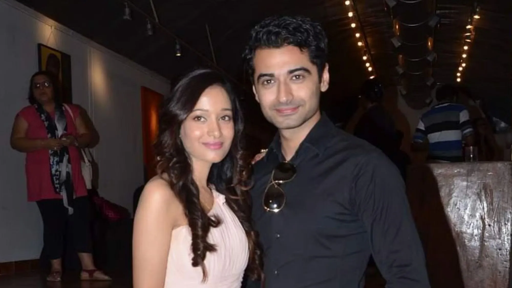  Preetika Rao and Harshad Arora 