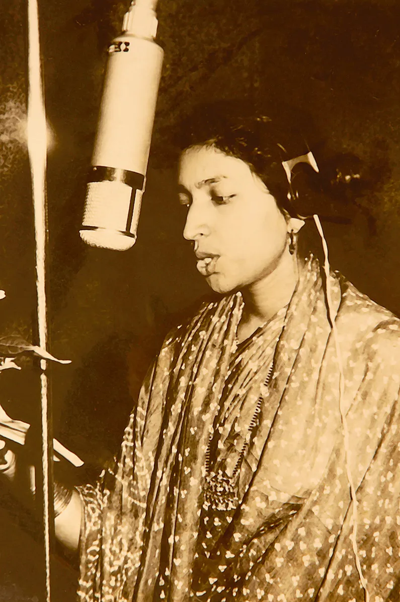 kidar sharma mubarak begum