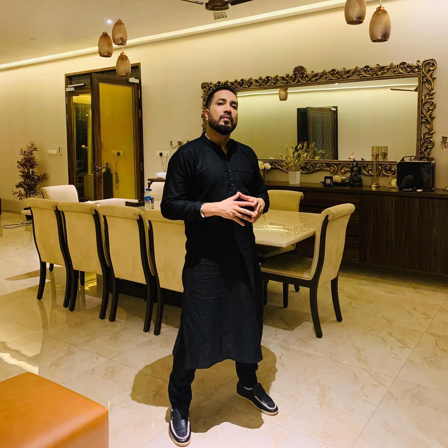 mika singh as producer