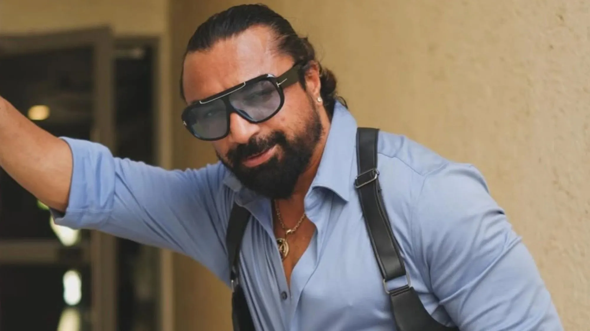 ajaz khan