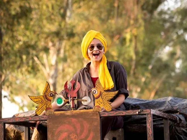 song Patakha Guddi