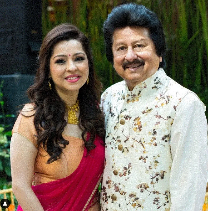 Pankaj Udhas with daughter Nayaab Udhas