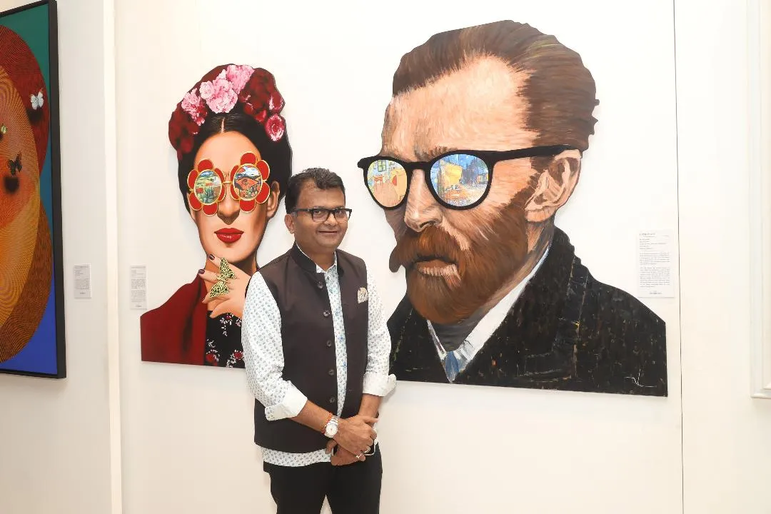 Dr Aneel Kashi Murarka at  HoC Art showcasing event