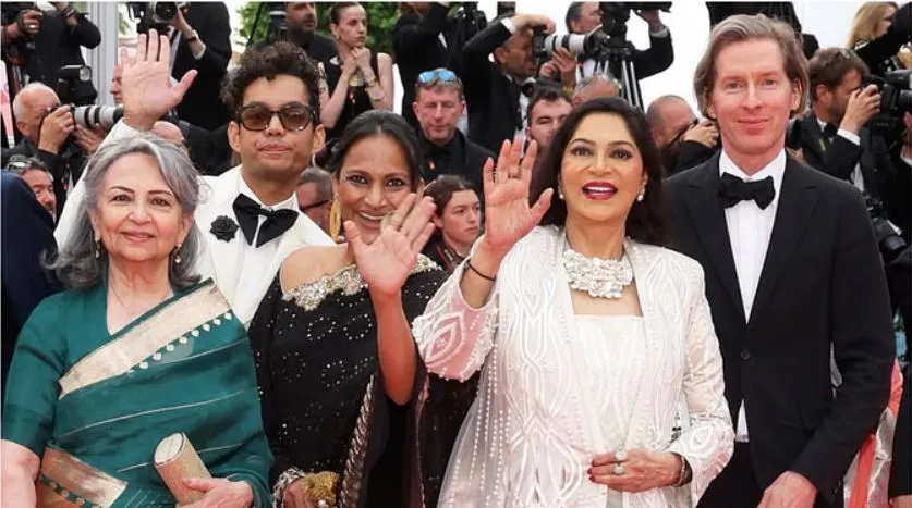 Sharmila Tagore and Simi Garewal