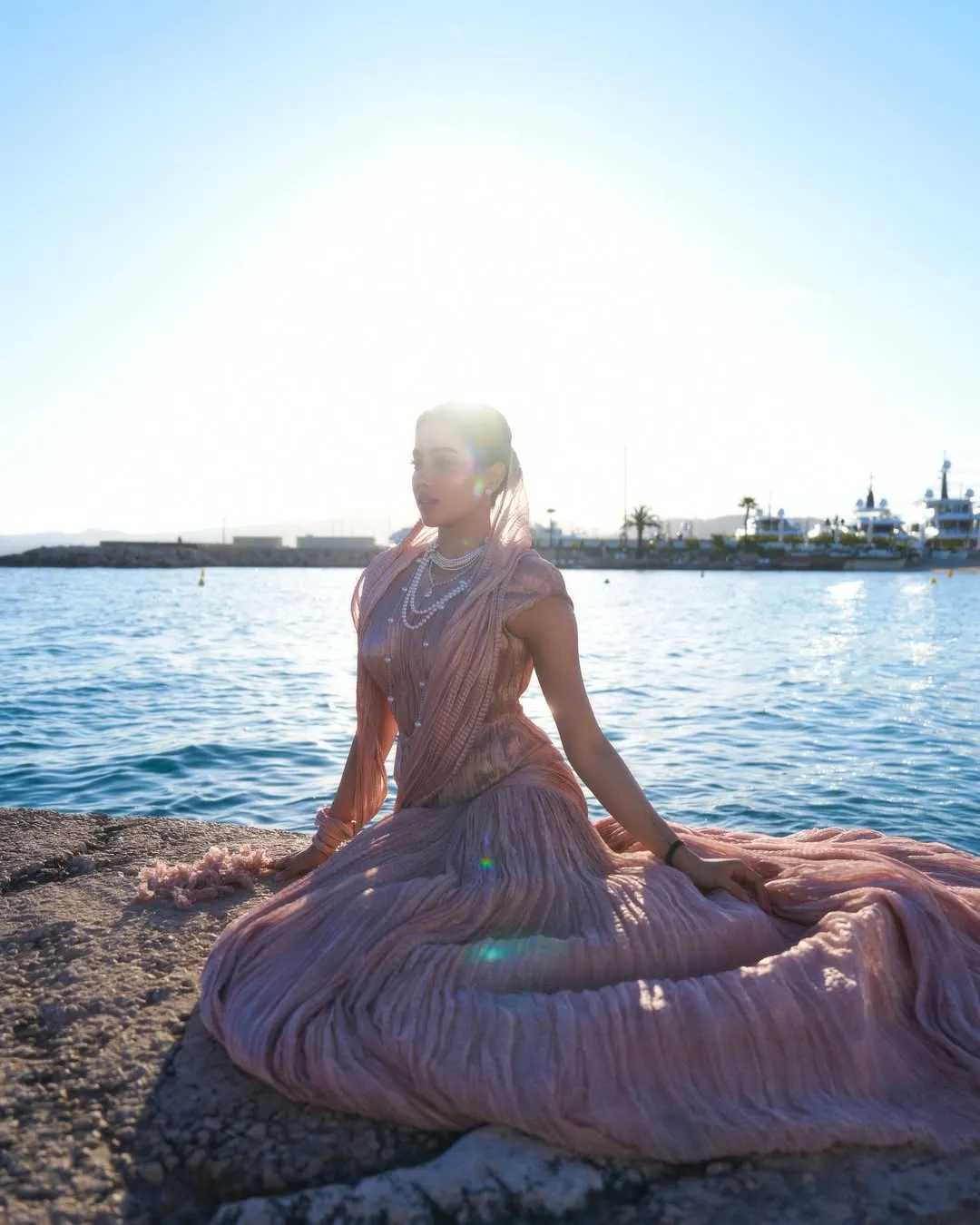Janhvi Kapoor's Cannes look 