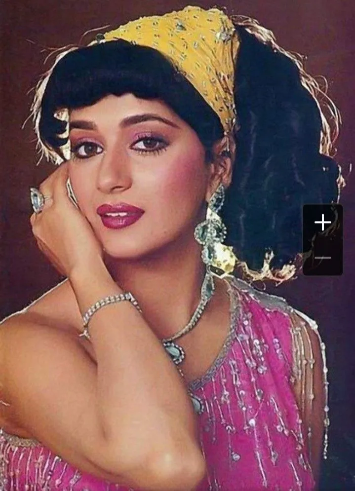 Madhuri dixit.