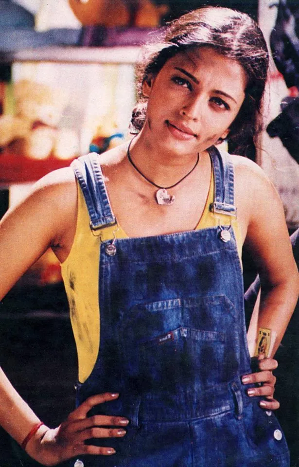 Aishwarya's look in "Josh" {2000}