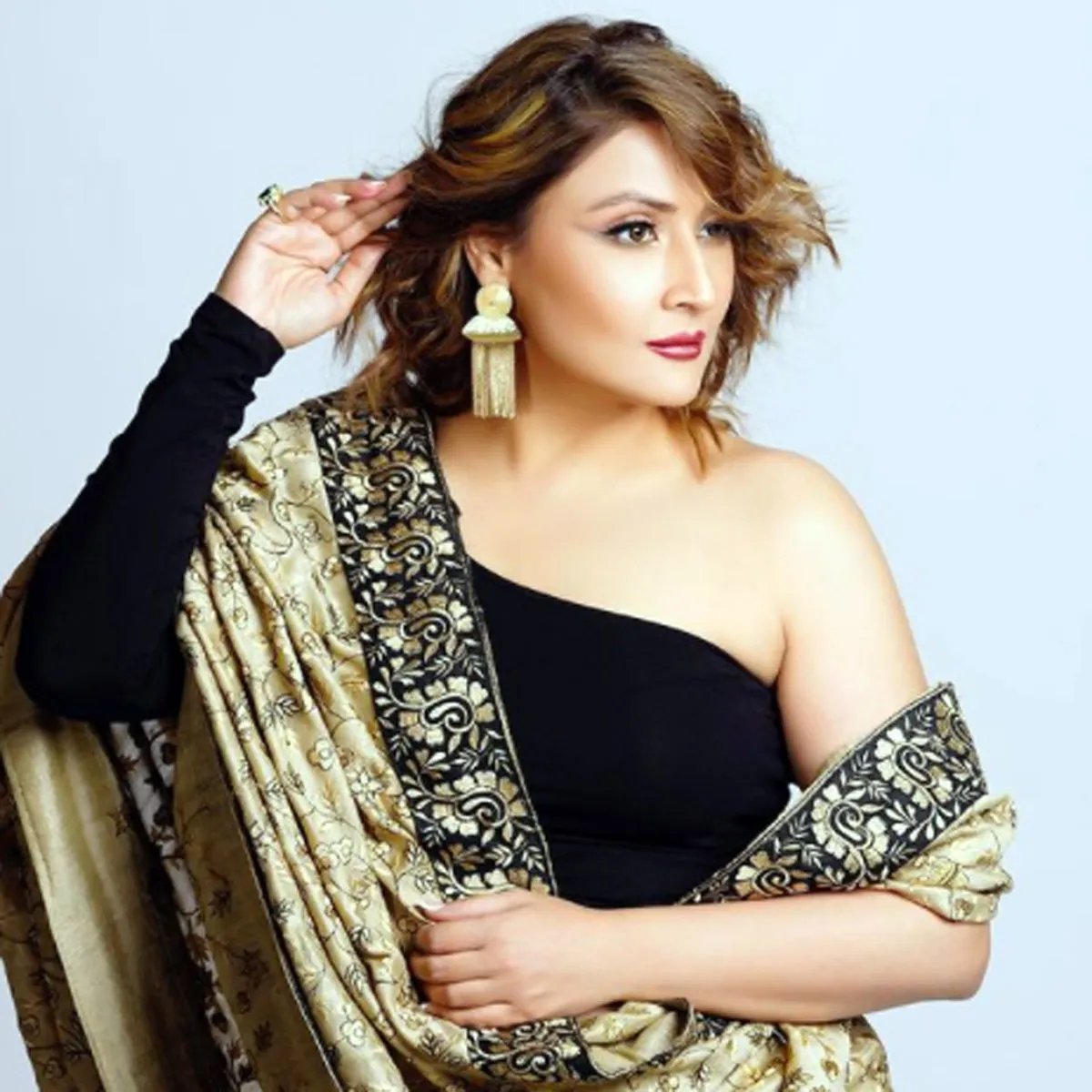 Urvashi Dholakia