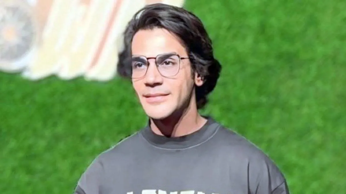 प्लास्टिक सर्जरी के सवाल पर बोले राजकुमार- 'मेरे साथ प्रैंक हुआ है', बताया  बदले लुक्स का सच - rajkumar rao talks about viral picture claiming he got  under the the knife says