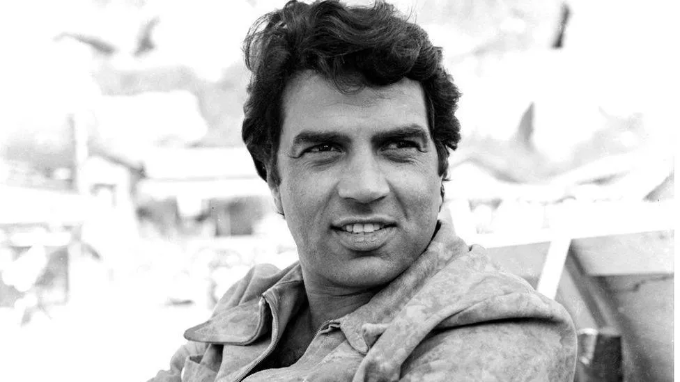 Dharmendra: Bollywood's 'He-Man' dies at 89 - BBC News