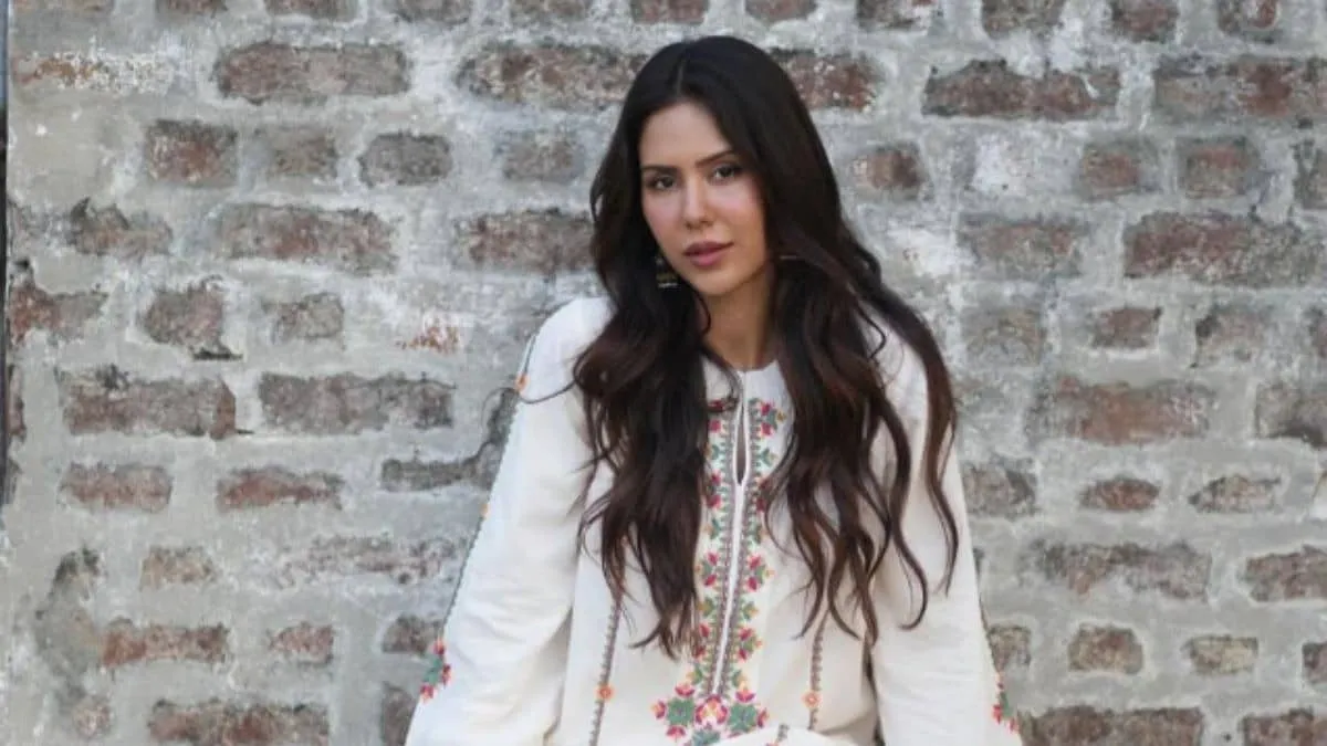 Border 2: Sonam Bajwa Rounds Up The Cast Of Diljit Dosanjh, Varun Dhawan,  Sunny Deol And Ahaan Shetty Starrer | Republic World