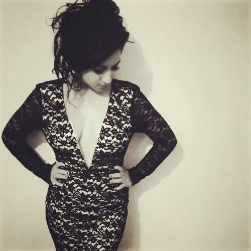 Stream Raat bhar- Gulzar by Priya Malik | Listen online for free on  SoundCloud